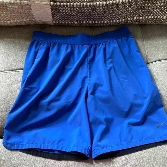 Nike Pro Men’s Blue Workout Shorts - Picture 1 of 6